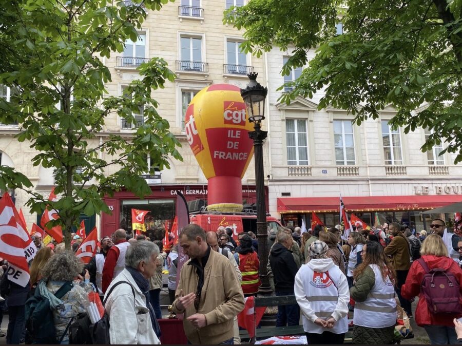 L'UD 92  Présente au rassemblement de l'intersyndicale contre l'attaque du 1er mai 